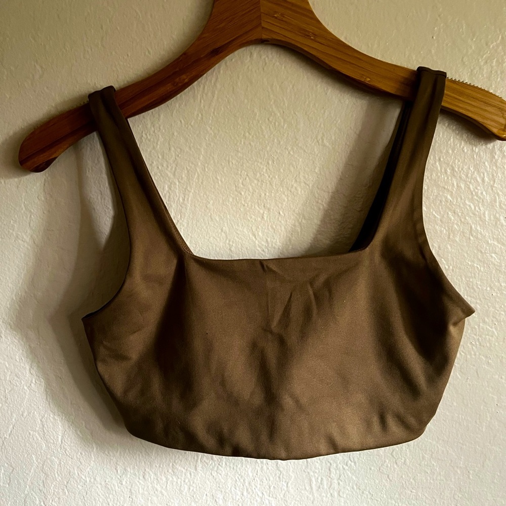Girlfriend Collective Tommy Cropped Bra